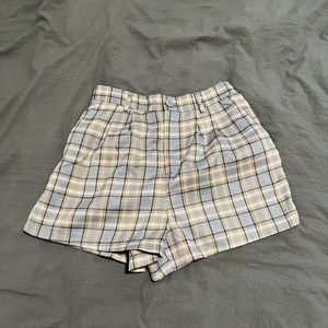 tilly’s plaid shorts